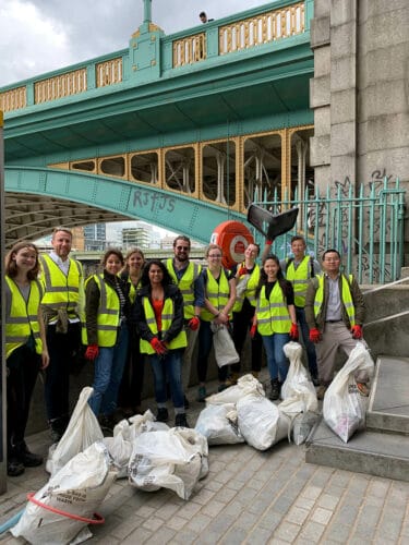 Volunteers for Thames21 Plastic Blitz in 2022, group photo